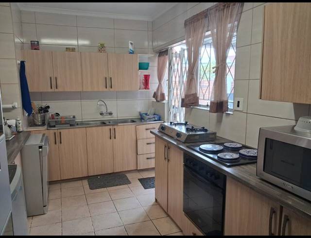 2 BEDROOM HOUSE FOR SALE IN BRACKENDOWNS